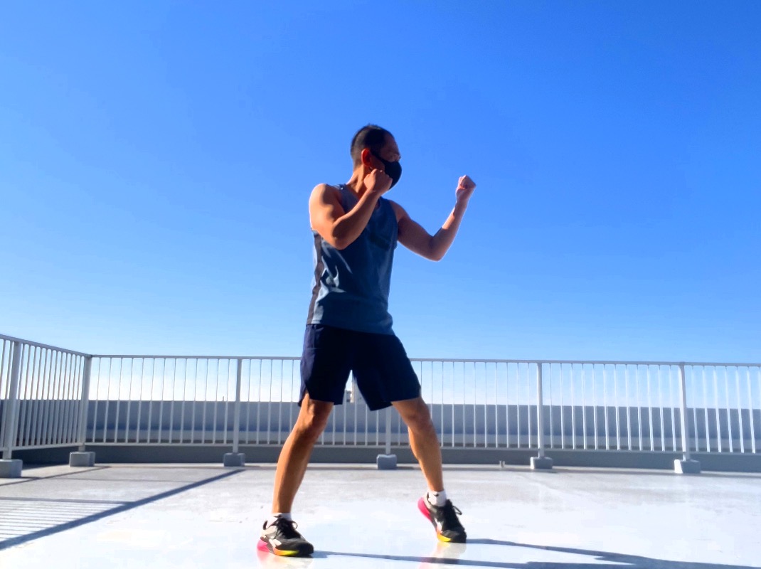 ボディコンバット,レスミルズ,レスミルズインストラクター,ボディコンバット93,ウォーミングアップ上半身,ポイント